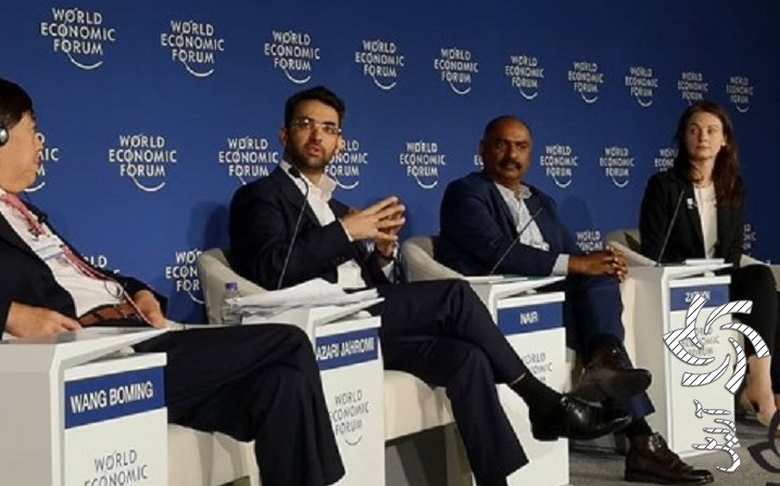 وزیر ارتباطات و فناوری اطلاعات در مجمع جهانی اقتصاد حضور پیدا کرد برق خورشیدی